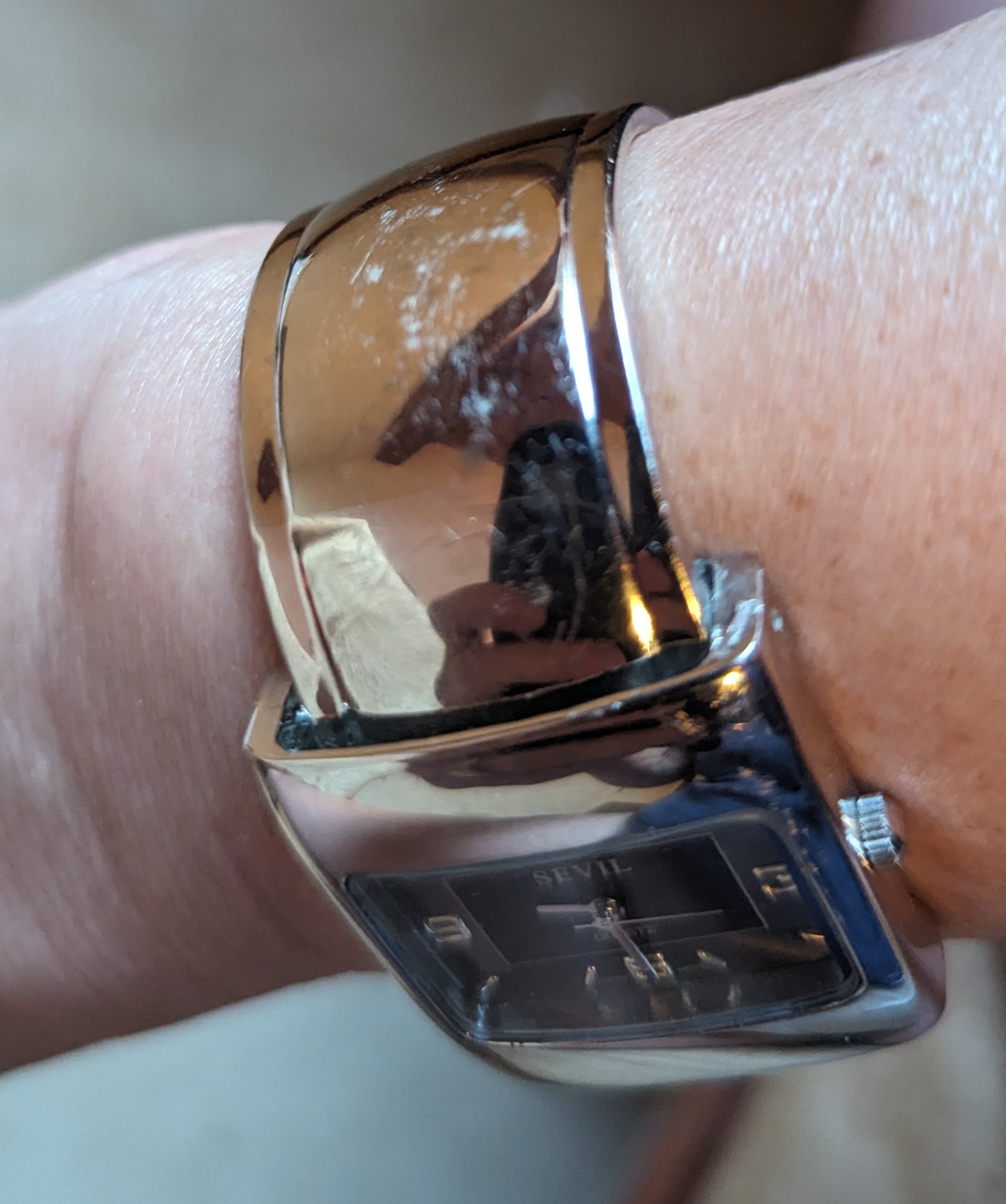 Working Vintage Sevil Silver Tone Modern Contemporary Cuff 