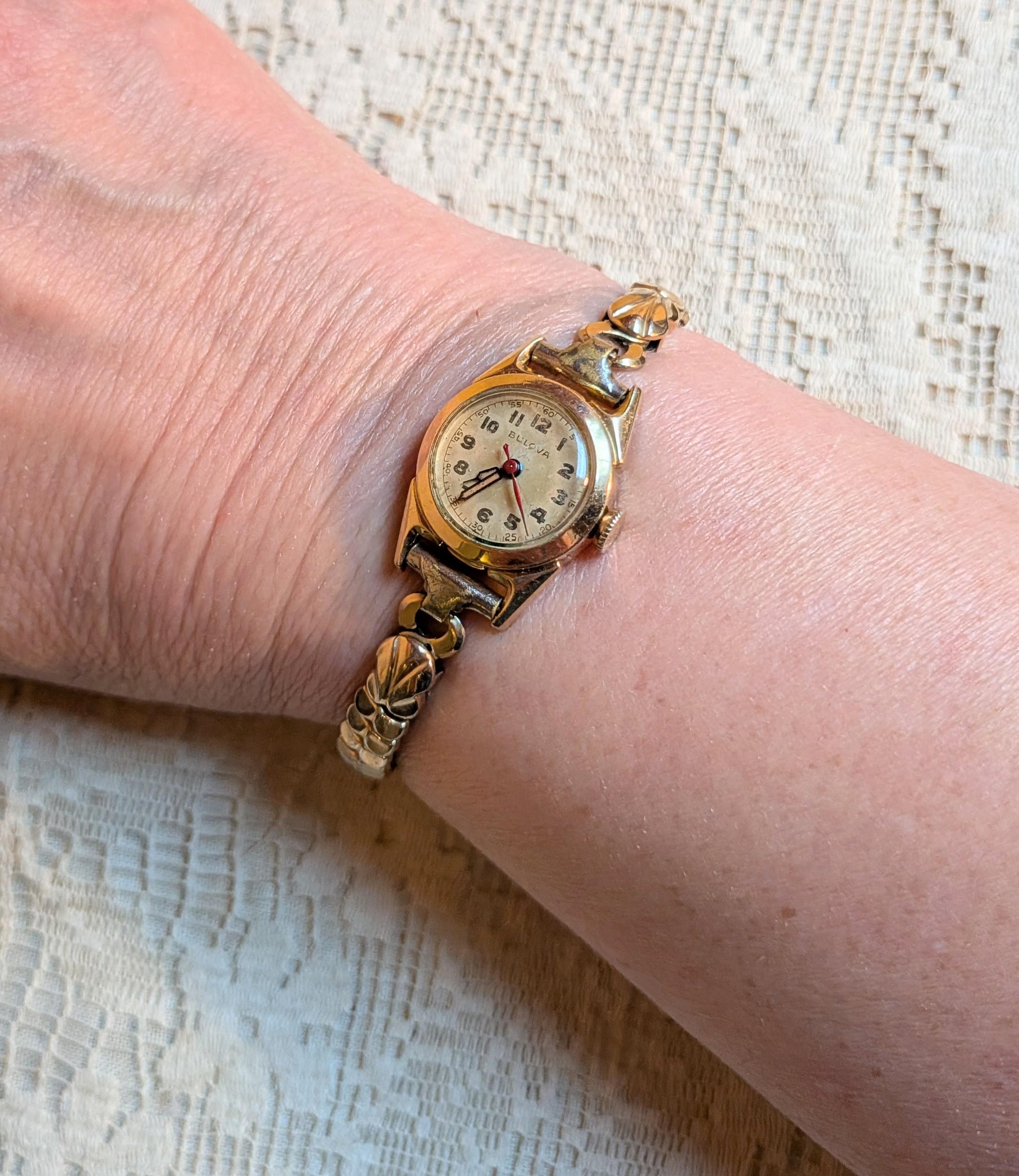 ヴィンテージ BULOVA 17石アメリカ製手巻き ピンクゴールド・二ア 