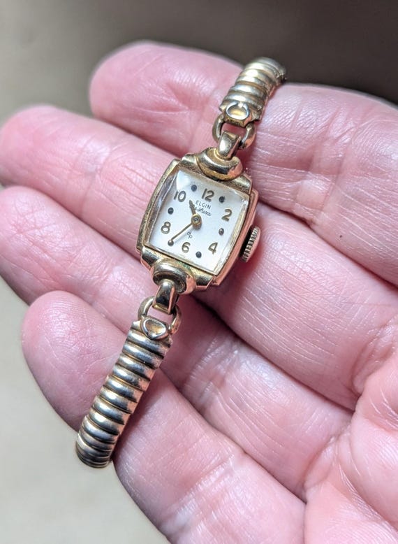 Working Vintage Elgin Ladies Watch: 10K Gold Filled Square  display picture 2
