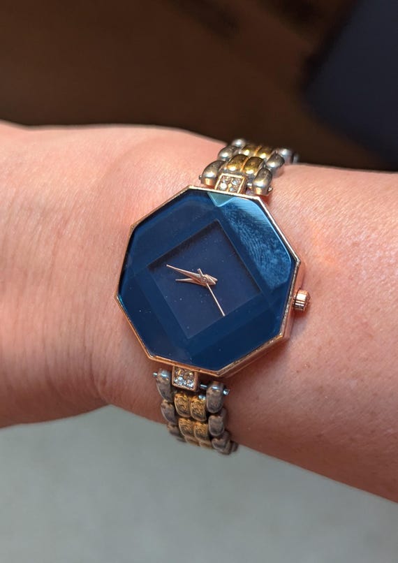 Black and Blue Crystal Watch Icon Automatic - Lapis Lazuli Stealth | Vincero Collective main image 4