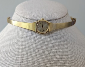 Vintage Pulsar gold tone round face quartz upcycled choker necklace steampunk whimsigoth boho wedding anniversary bridal unique smooth band