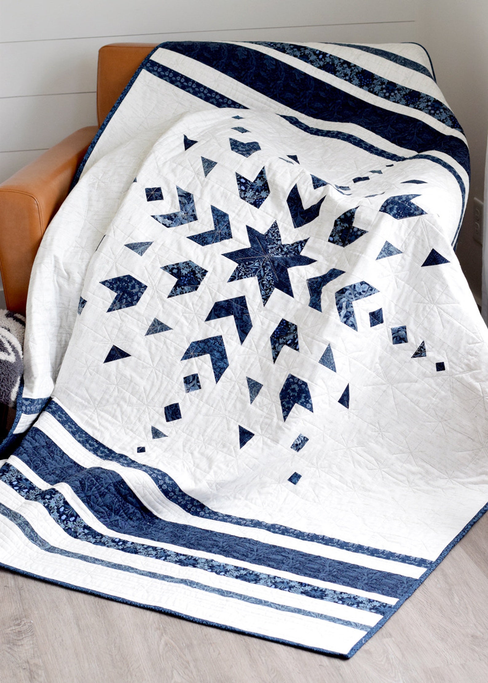Nordic Star Quilt Pattern by the Cloth Parcel Winter Etsy