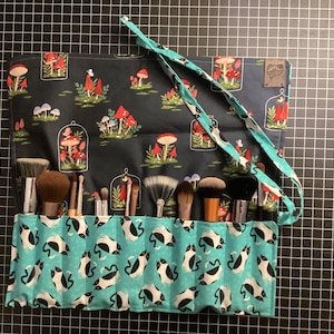 makeup brush roll, paint brush roll, travel brush roll, makeup organizer, paint brush rollup, art storage, paint brush organizer