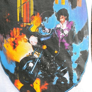 80&#39;s Vintage 1984 PRINCE & The Revolution Purple Rain T Shirt Small With Screen Stars Tag