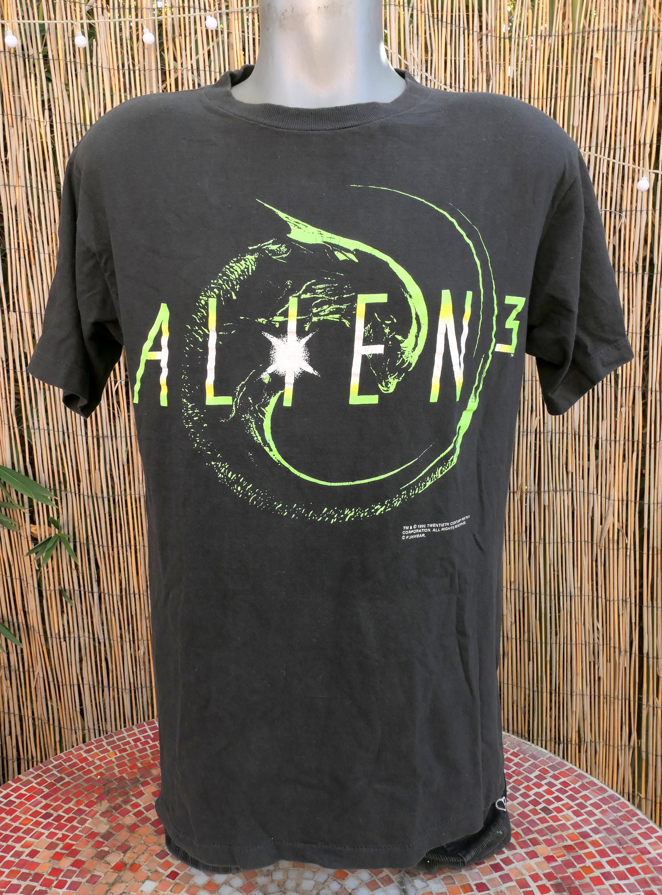 ALIEN 3 ビンテージTシャツ 90's Vintage 1992 ALIEN 3 the B*tch is Back! T Shirt Large - Etsy
