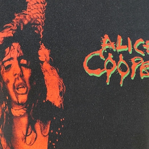 80&#39;s Vintage 1987 ALICE COOPER The Nightmare Returns T Shirt Small With Ched Tag