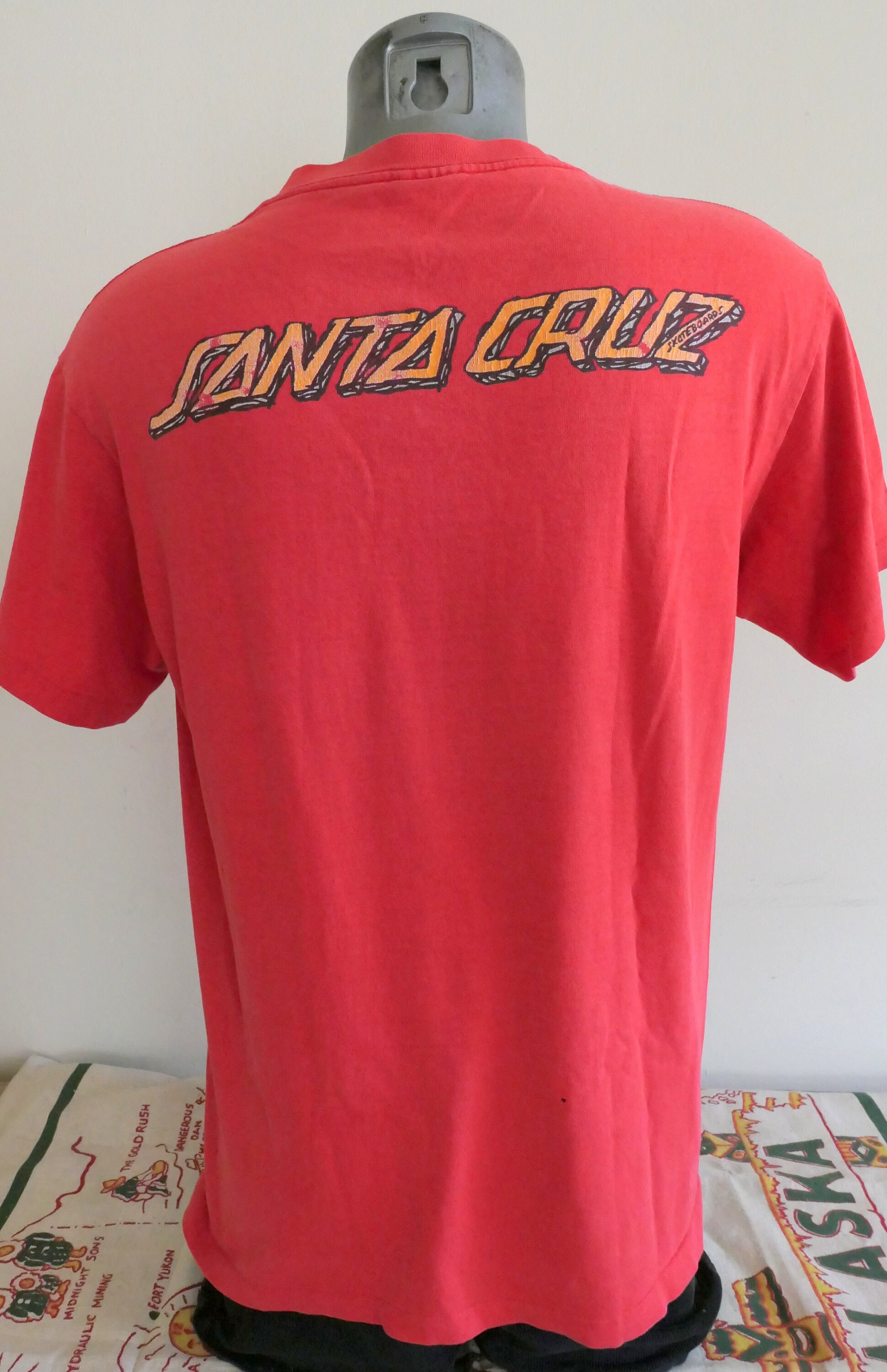 90's Vintage 1990 SANTA CRUZ Skateboards Bod Boyle T Shirt 90's Vintage 1990 SANTA CRUZ Skateboards Bod Boyle T Shirt