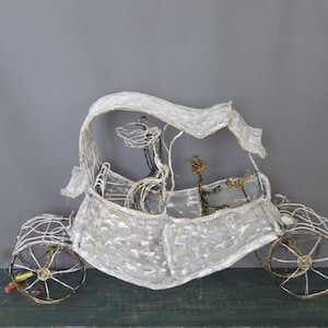 Vintage Car  Just Married / Wedding gift / OOAK