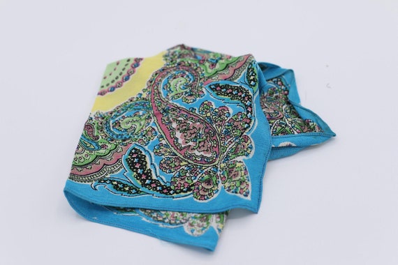 Vintage 1930s silk rayon pocket square handkerchie