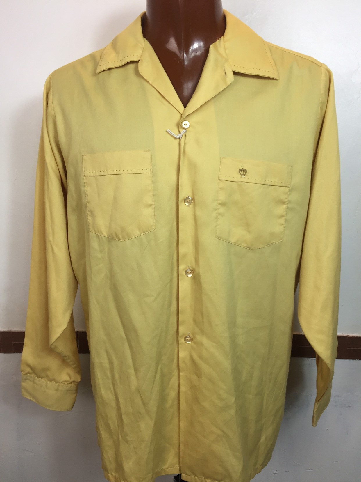 Image of Vintage Original 1950S Brent Embroidered Loop Collar Shirt