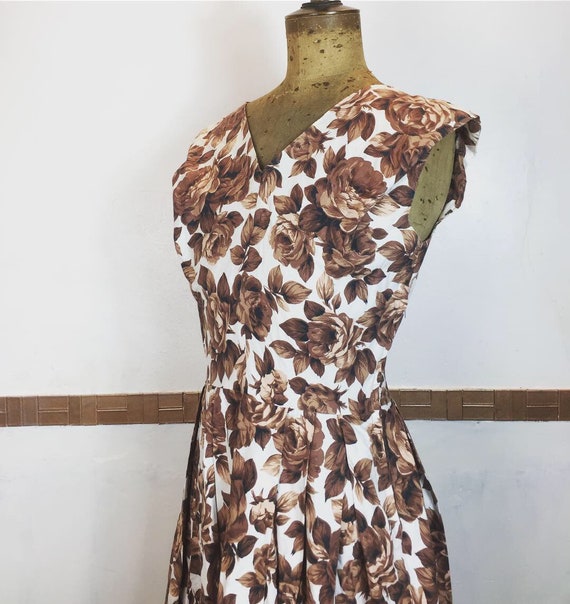 Vintage fit and flare 1950s dress cotton floral