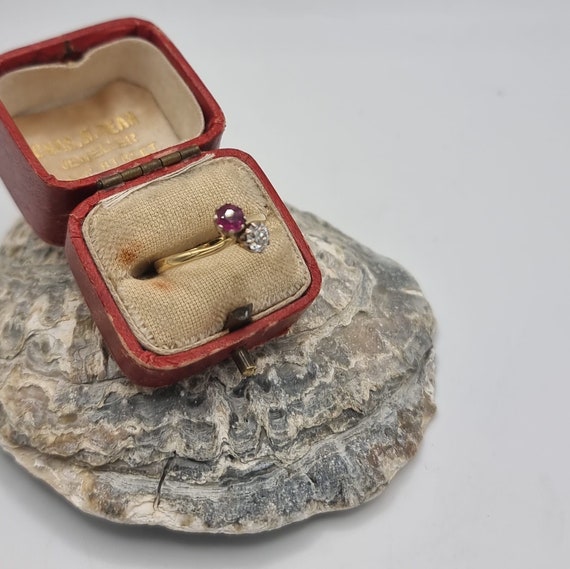 Vintage - Antique - ruby and diamond ring - engag… - image 1