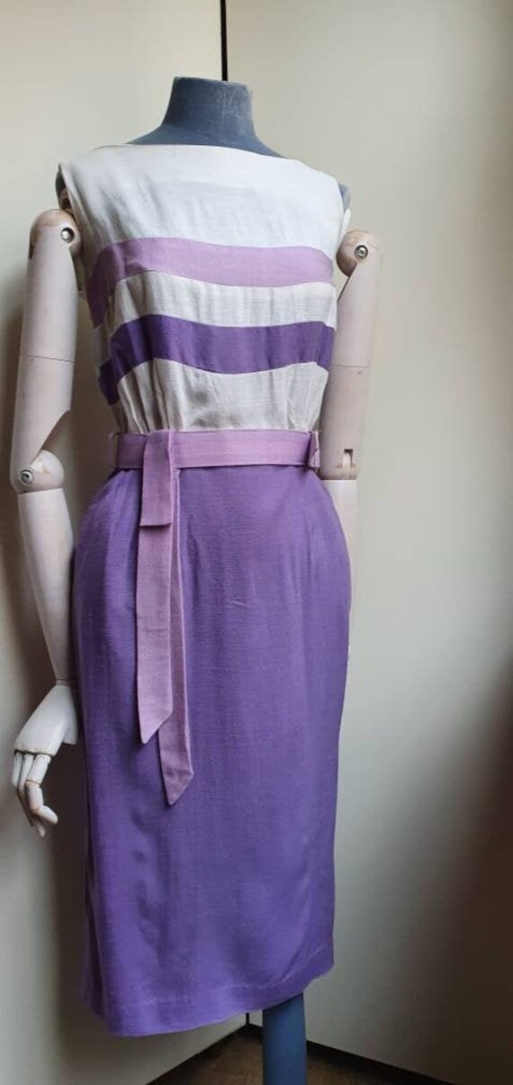 Vintage 1960s Lilac linen dress