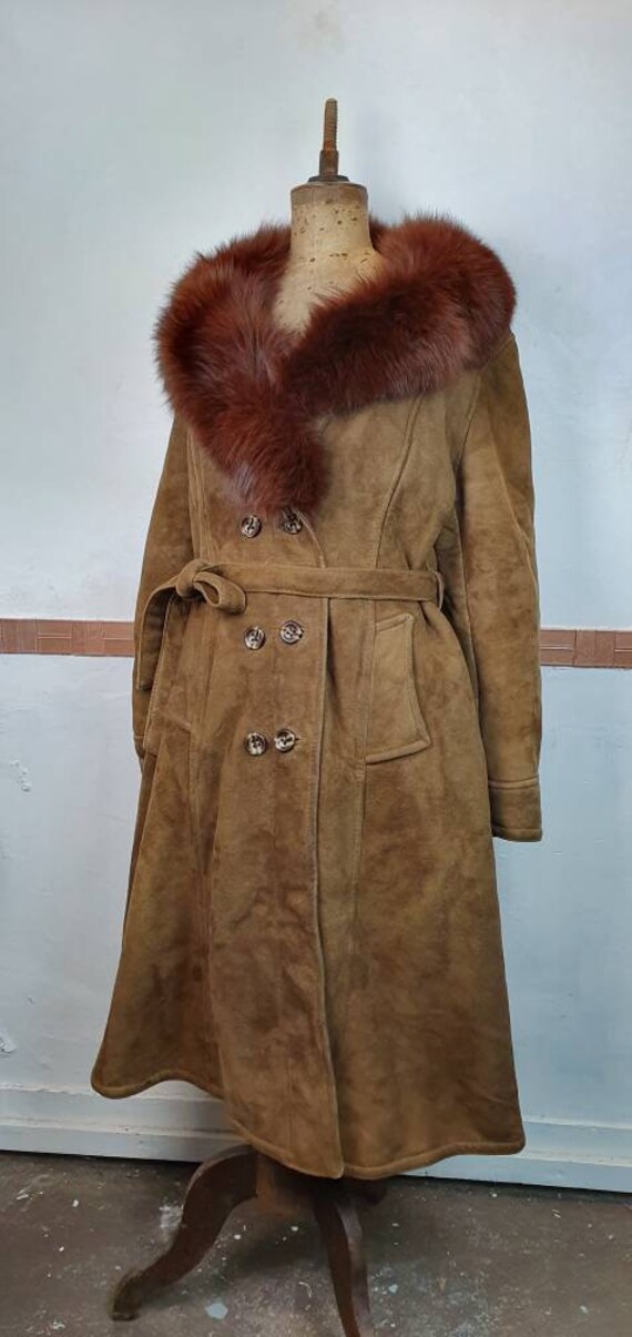 Vintage 1970s sheepskin coat