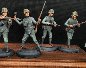 1/35 painted German Infantry in armor WWI (4 fig.)