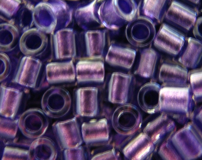 8/0 Delica lined/Crystal Shm/L Seed Beads 7gms.