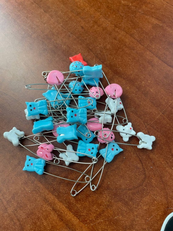 Cute plastic nursery safety pins (30 total)