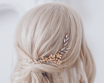 Bridal Headpiece Vintage Inspired Wedding Hair Vine with Flowers, Leaves and Pearls, Weddin Hair Accessory in gold and ivory Decorative Vine