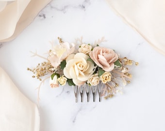 Bridal Hair Comb with flowers and dried baby's breath, Boho Wedding Headpiece Bridesmaid Hair Flowers in cream, champagner