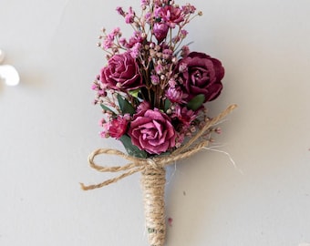Boutonniere for the groom with Eucalyptus. Baby's breath, dried flowers. Buttonhole with handmade flowers for groomsman. Burgundy & marsala