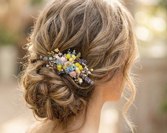 Colorful hair comb with dried flowers. Romantic wedding headpiece I Alyson Comb I