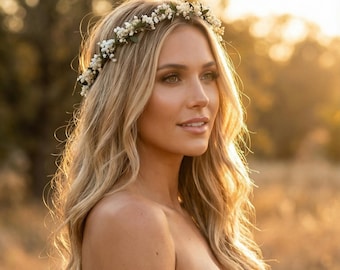 Dried Flower Crown with Eucalyptus and Gypsophila. Boho Wedding Hair Wreath. Green Floral Headpiece for Bride, Bridesmaid or flower girls