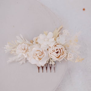 Bridal hair comb with white and cream flowers, pampas grass. Boho wedding headpiece. Bridesmaid hair flowers, flower girl hair accessory image 1