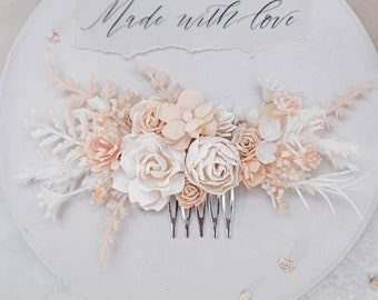 Boho Braut Haarschmuck mit Blumen, Pampasgras in blush, elfenbein und creme. Brautjungfern Haarkamm Oktoberfest Schmuck Boho Hochzeit