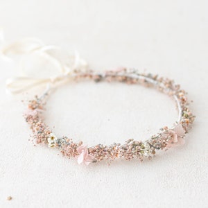 Dried flower crown with baby&#39;s breath and hydrangea. Blush pink bridal headpiece, flower hair wreath, preserved flowers fairy crown
