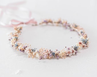 Corona di fiori con fiori secchi - Corona di fiori per capelli - Corona di fata con ali di bambino - Fascia per capelli da sposa - Copricapo da prato in colori pastello
