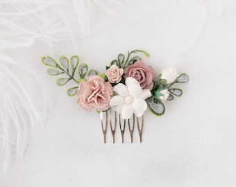 Bridal hair comb with blush, dusty pink and ivory flowers. Boho and rustic wedding headpiece. Flower hair comb