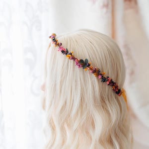 Romantic flower crown with baby&#39;s breath, dried flowers and eucalyptus. Colorful bridal flower hair wreath, fairy crown, meadow headpiece