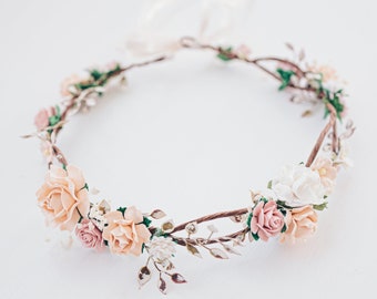 Corona di fiori boho. Copricapo da sposa, ghirlanda per capelli, corona di fata, accessori per capelli da sposa. Cerchietto in cipria, pesca pallido, avorio