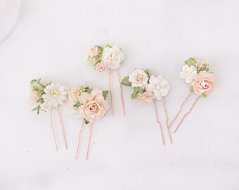 Bridal hair pins with dried baby's breath. Wedding headpiece, floral bobby pins, blush hair pins with eucalyptus