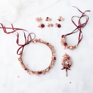 Dried flower crown, hair pins and buttoniere in dusty pink and burgundy. Dried flowers wedding accessories. Boho bride and bridesmaids