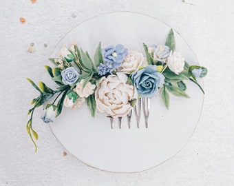 Peigne à cheveux de mariée avec fleurs bleues et blanches, feuilles d'eucalyptus, casque de mariage Boho. Fleurs de cheveux de demoiselle d'honneur, accessoire de cheveux de fille de fleur