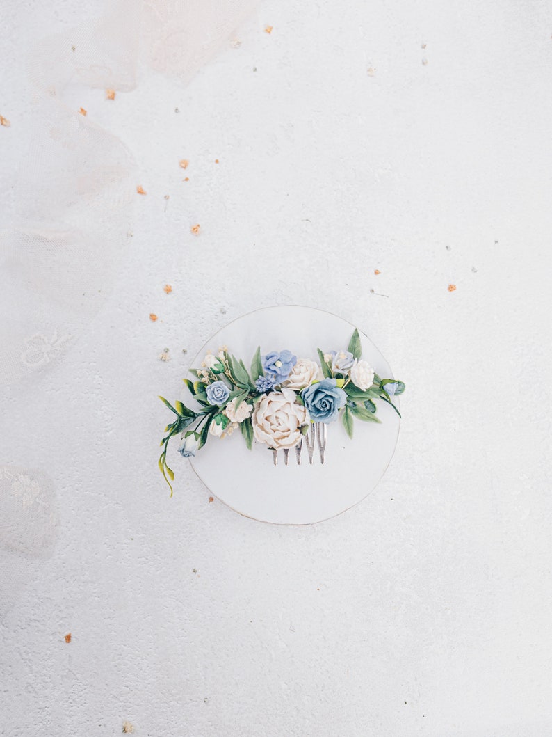 Blue bridal headpiece, hair comb, bobby pins or boutonniere. Roses, butterfly, eucalyptus and dried gypsophila. Boho wedding accessories Hair comb Style 1
