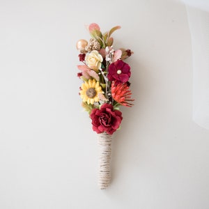 Boutonniere for the groom Boho and Rustic Wedding. Flower Brooch  with wild flowers, roses and dried baby&#39;s breath