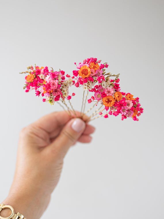 Bridal hair pins with dried flowers, baby's breath in orange & pink. Rustic wedding headpiece, bobby pins with preserved flowers I Fernanda