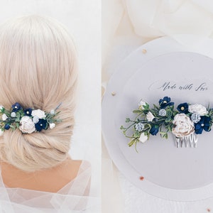 Peigne de mariée avec fleurs bleu foncé et blanches, coiffe de mariage bohème. Fleurs pour cheveux de demoiselle d'honneur, accessoire pour cheveux, bleu marine, bleu marine image 3