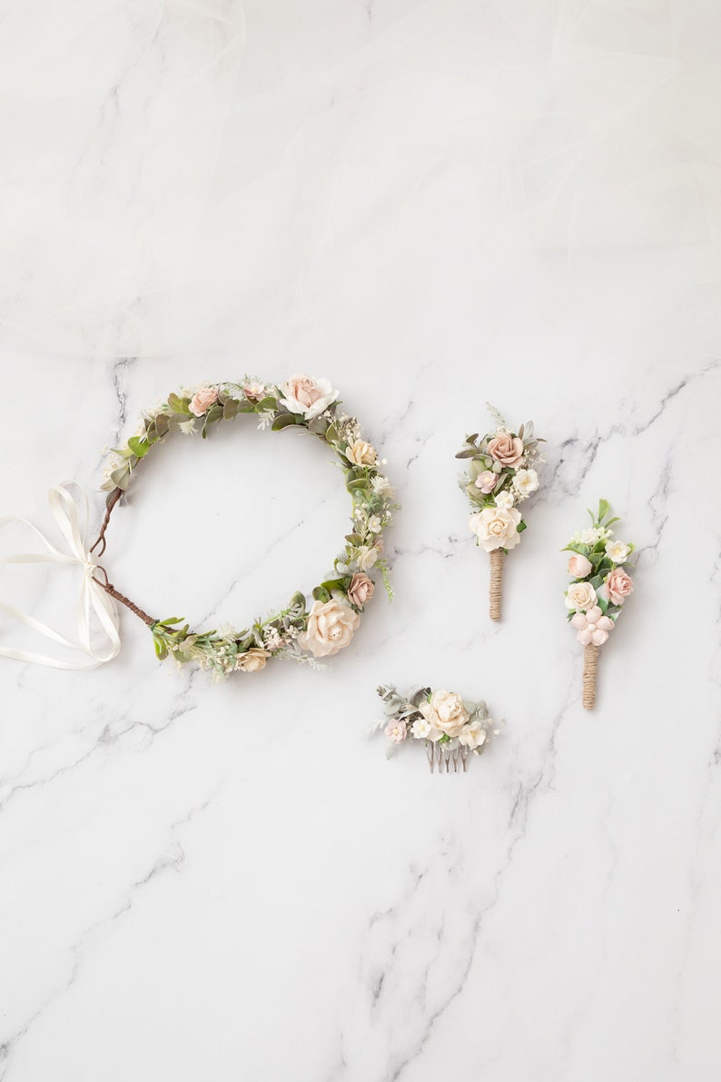 Boutonniere/ Anstecker, Hochzeit Ansteckblume Bräutigam mit Eukalyptus Blättern und Blüten in creme, champagner Bild 5