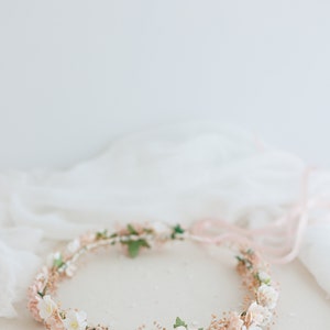 Dried flower crown with baby's breath and dusty rose flowers. Bridal headpiece, flower hair wreath, fairy crown, blush pink wedding headband image 7