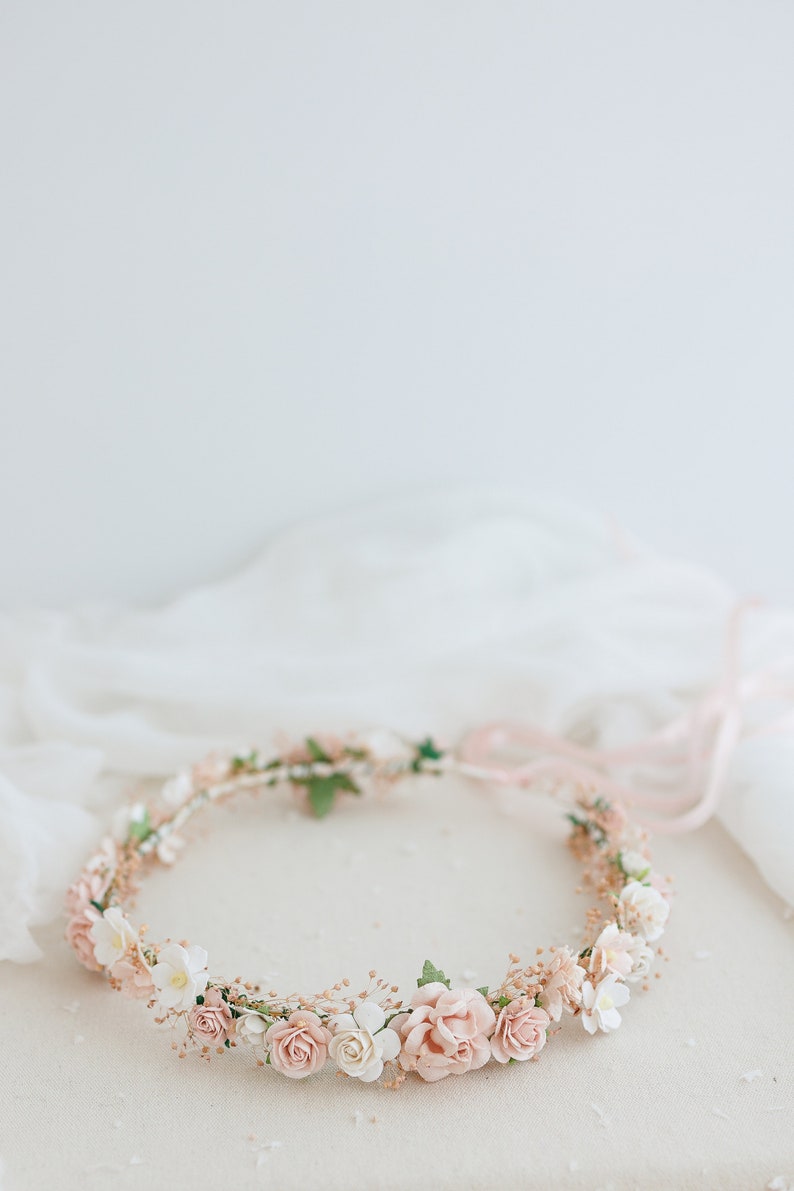 Dried flower crown with baby's breath and dusty rose flowers. Bridal headpiece, flower hair wreath, fairy crown, blush pink wedding headband image 7