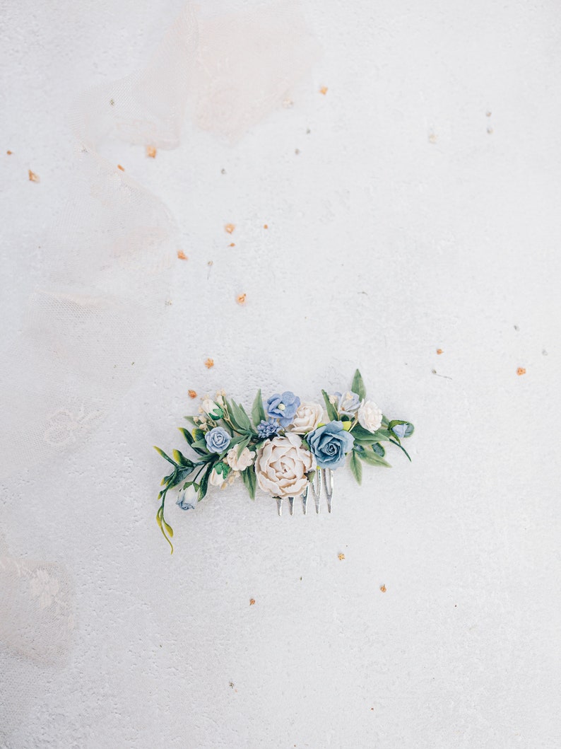 Blue bridal headpiece, hair comb, bobby pins or boutonniere. Roses, butterfly, eucalyptus and dried gypsophila. Boho wedding accessories image 10