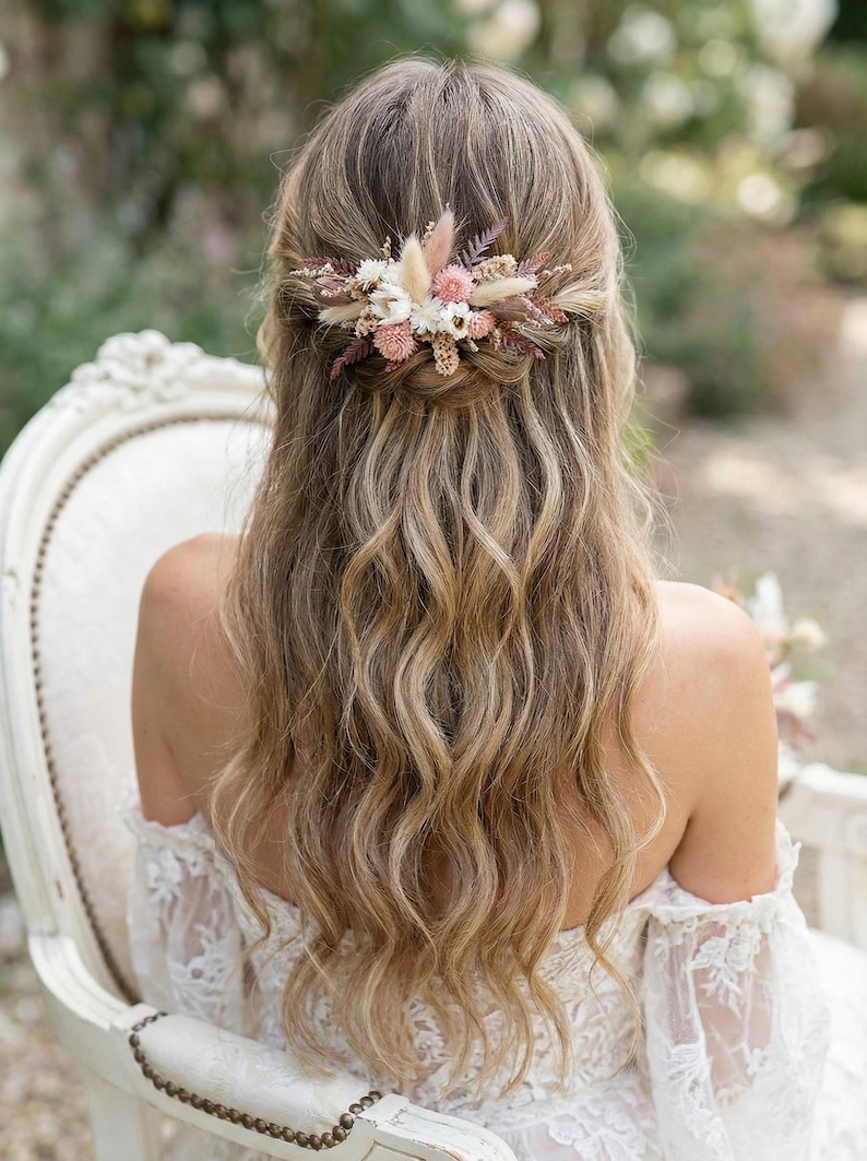 Peigne mariée bohème Boho Bonnie, fleurs séchées ocre