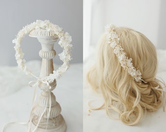 Couronne de fleurs séchées avec gypsophile et hortensia ivoire. Coiffe de mariée, couronne de cheveux de fleurs, couronne de fée fleurs stabilisées