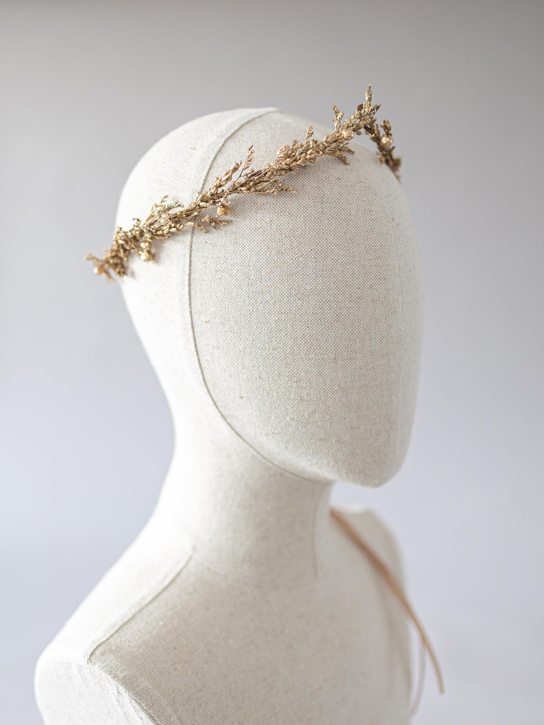 Woodland crown, elven circlet, lavender crown hairpiece, golden fern hairband, goddess head wreath, witch headpiece, druid tiara, branches crown, Flower elf fairy tiara Greenery elven flower tiara Elf tiara Woodland wedding fairy crown golden fairy halo Bridal Fairy diadem with dried flowers. Zeus and Athena headpiece. Greek goddess crown.