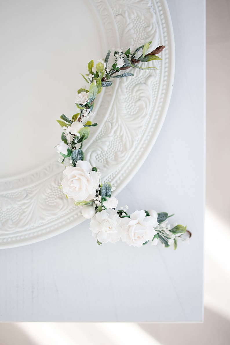 Hochzeit Haarschmuck mit Blumen,Perlen und Schleierkraut in Elfenbein und grün. Oktoberfest Haarranke, Haarblüten Braut und Brautjungfern Bild 5