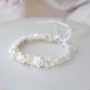 Romantic flower crown with baby&#39;s breath and dried flowers. Bridal flower hair wreath,  fairy crown, wedding headband, meadow headpiece