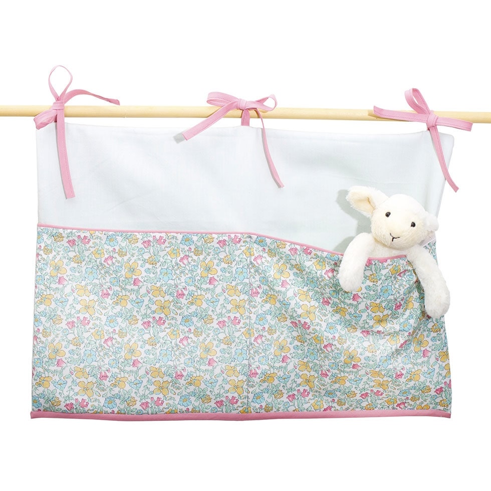 Range Doudou en Chambray Bio et Liberty Meadow Pastel